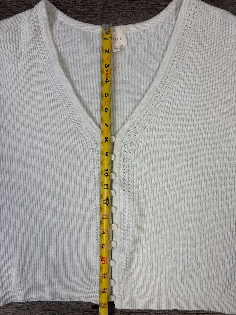 Cyrus White Ribbed Knit Button Front Cardigan Sweater Size Small